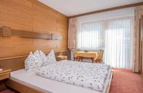 Piz Arina Apartments – Wohnung 1 – Schlafzimmer