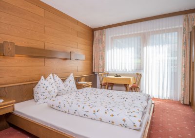 1. Schlafzimmer Apartment Gorfenspitze
